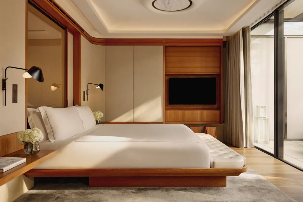 Grand Terrace Double Suite (full double bed)