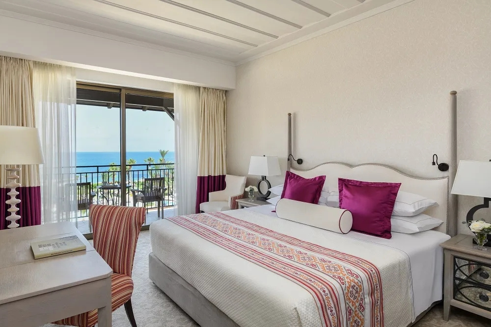 Deluxe Double Suite with sea view (full double bed)