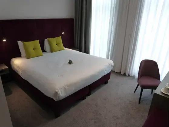 Double Club room (full double bed)