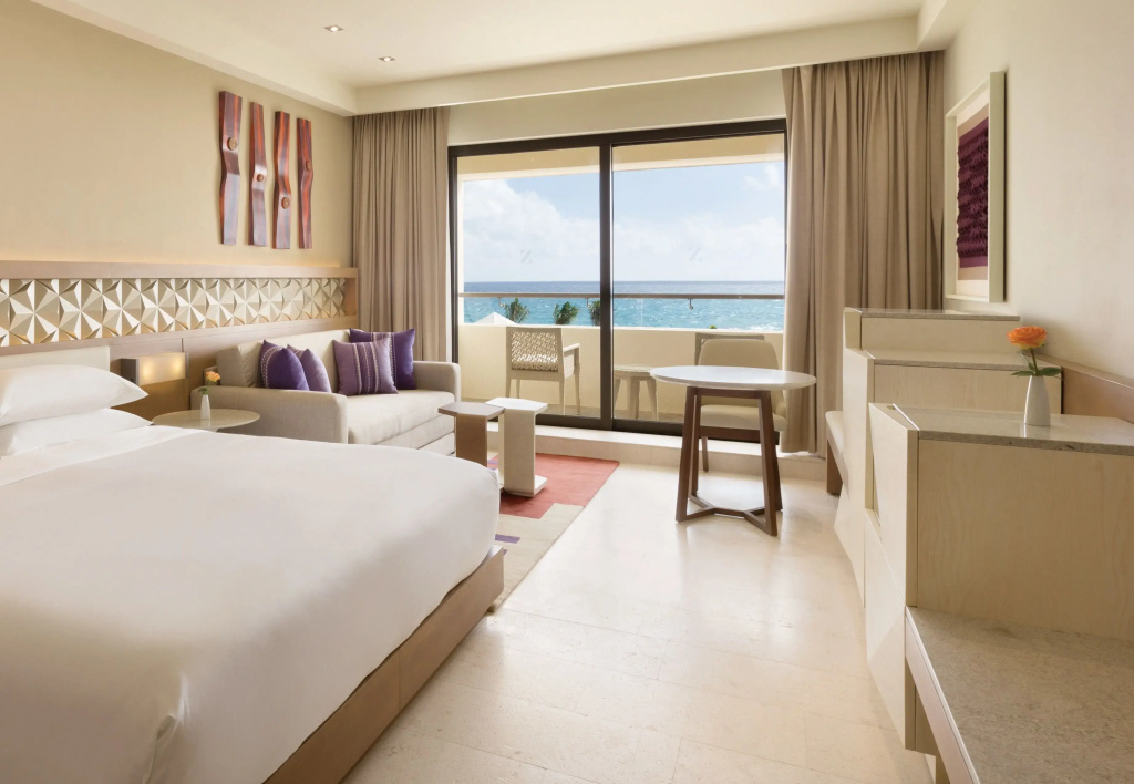Double room with ocean view (full double bed)