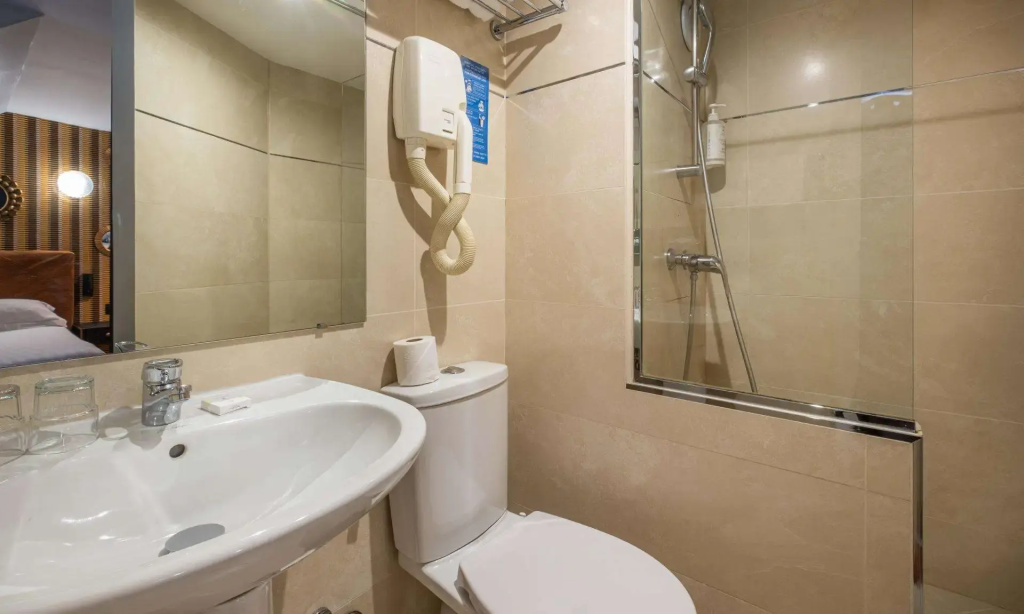 Hotel photo 17