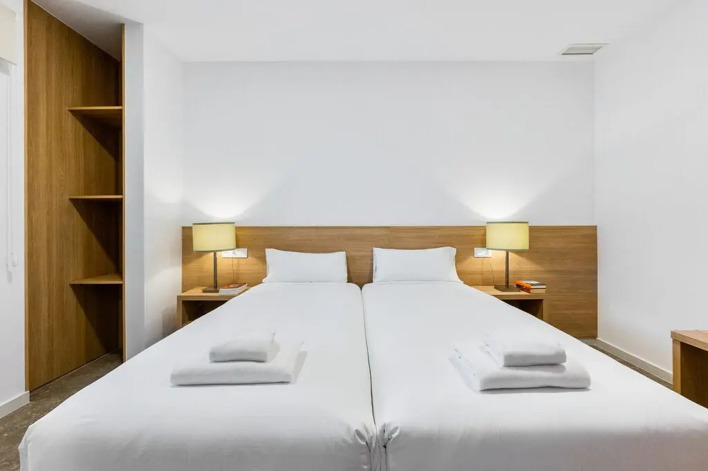 1 Bedroom Suite