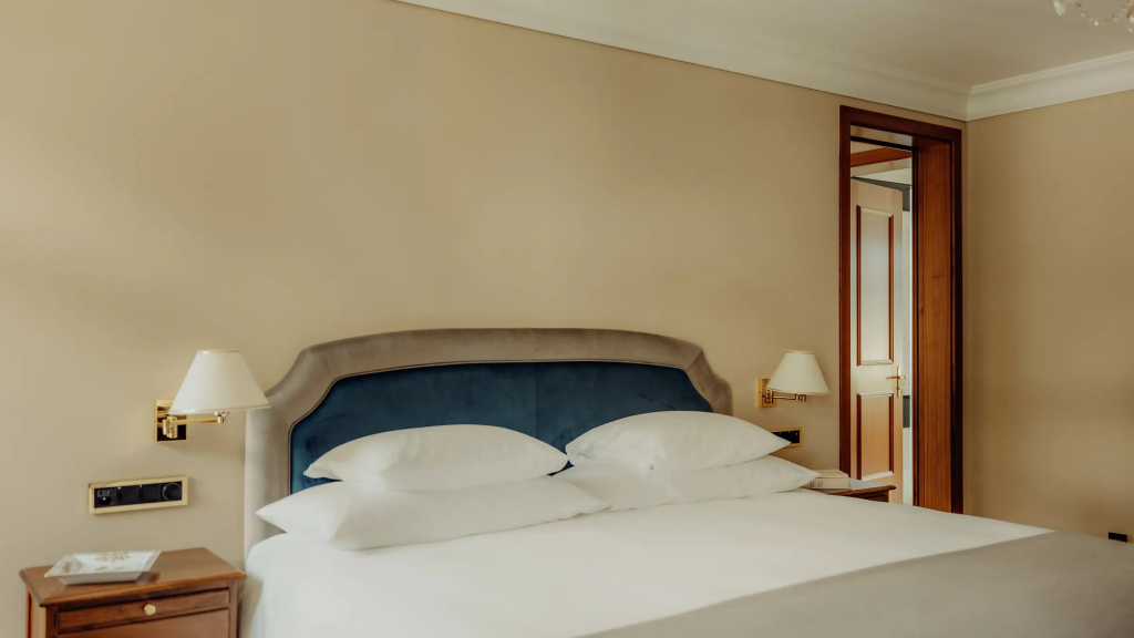 Beau Rivage Double Suite (full double bed)
