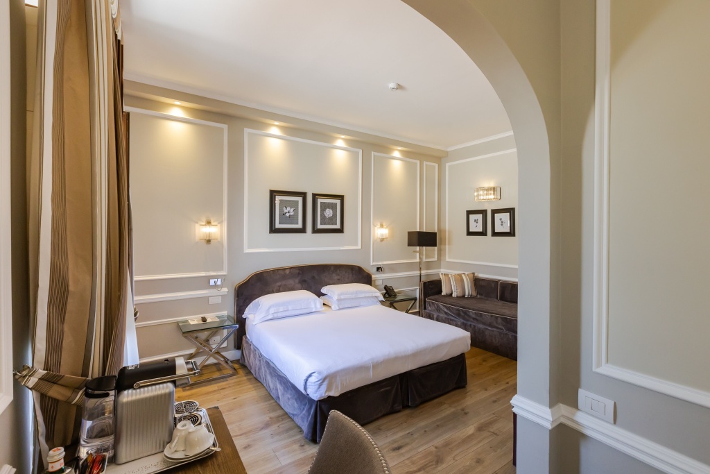 Prestige the Bargello View Double room (full double bed)