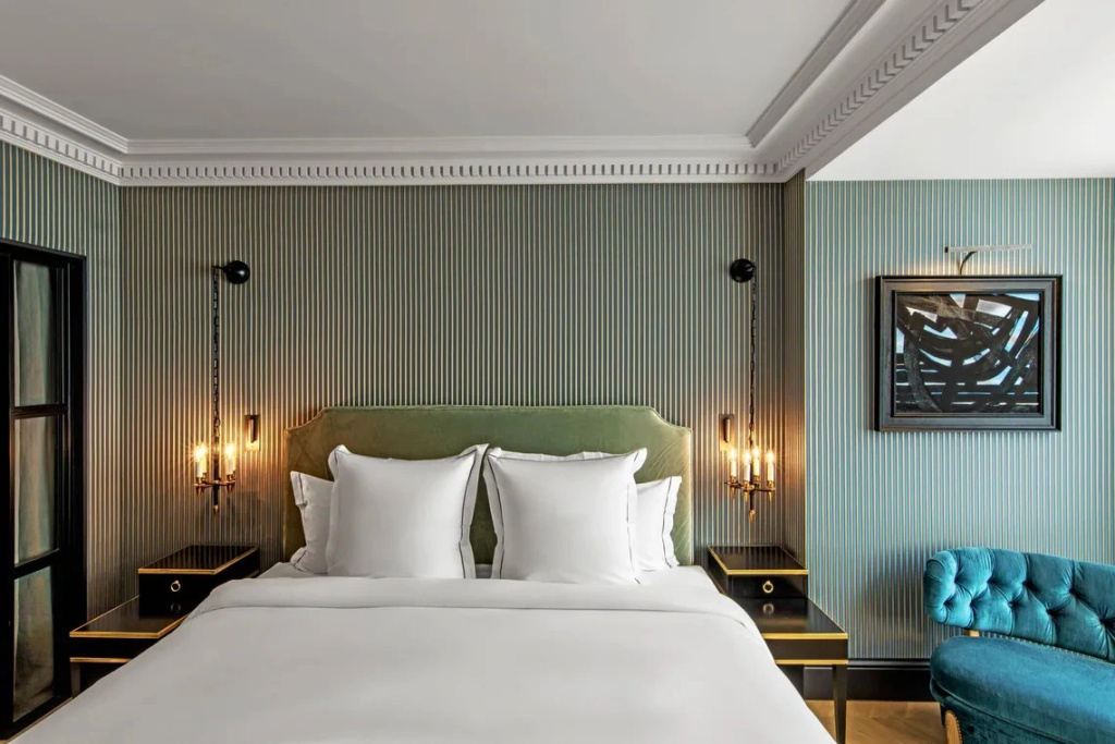 Hôtel de Berri Champs-Élysées, a Luxury Collection Hotel 50