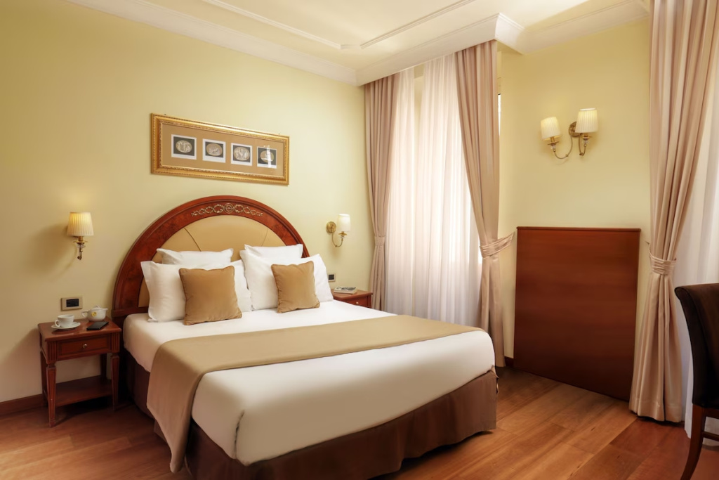 Hotel photo 8