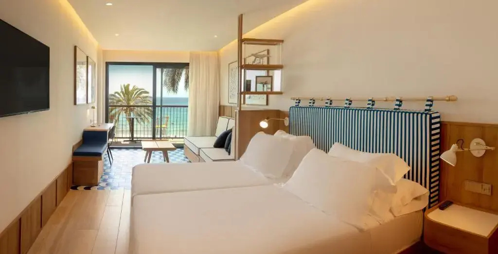 Terrace Double Junior Suite with sea view (full double bed)