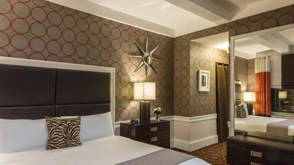 Empire Hotel - Chambres