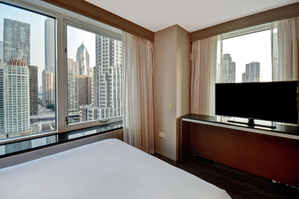 Embassy Suites by Hilton Chicago Downtown Magnificent Mile - Chambres