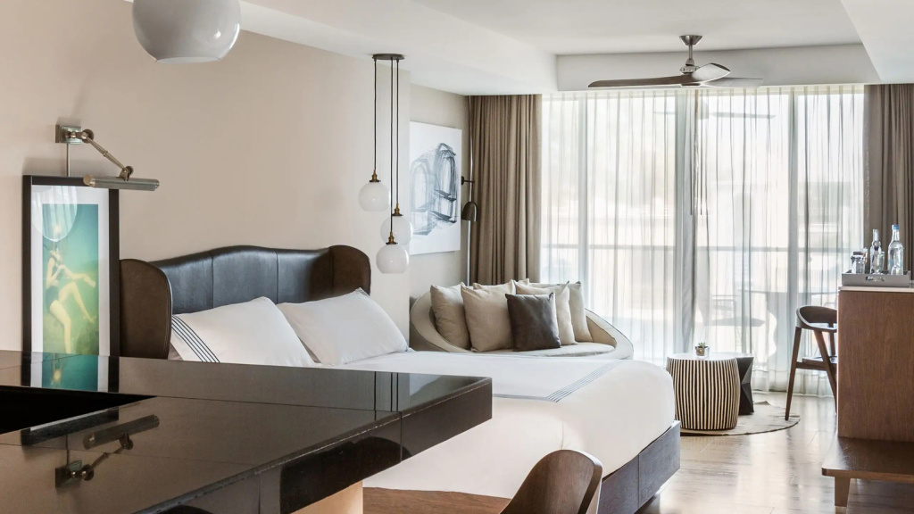 Urban Downtown House Double Suite (full double bed)