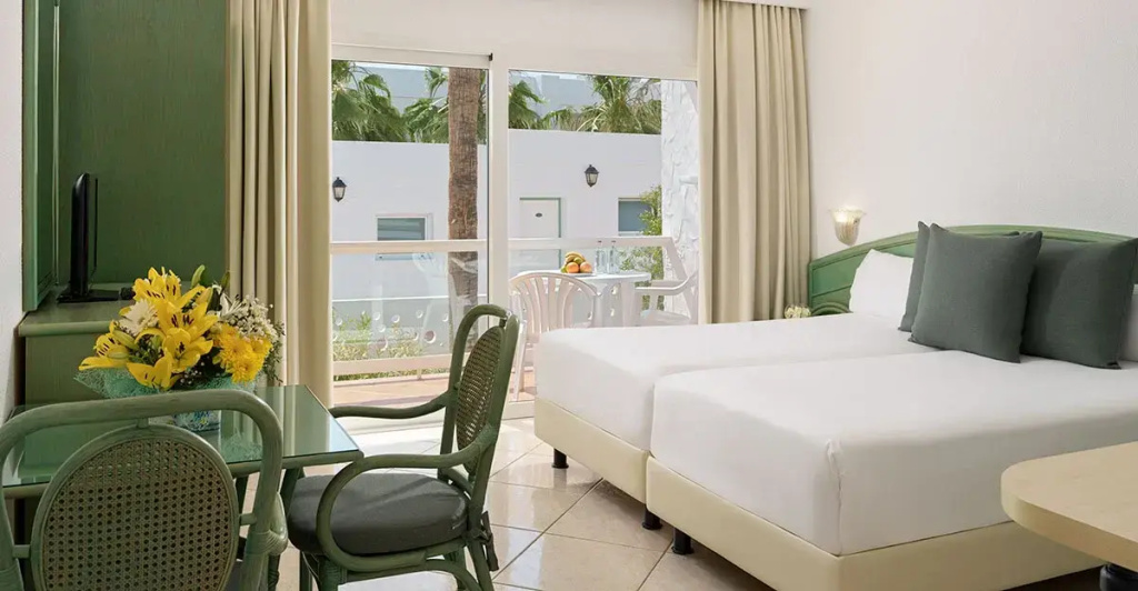 Aparthotel Esquinzo Y Monte Del Mar - Chambres