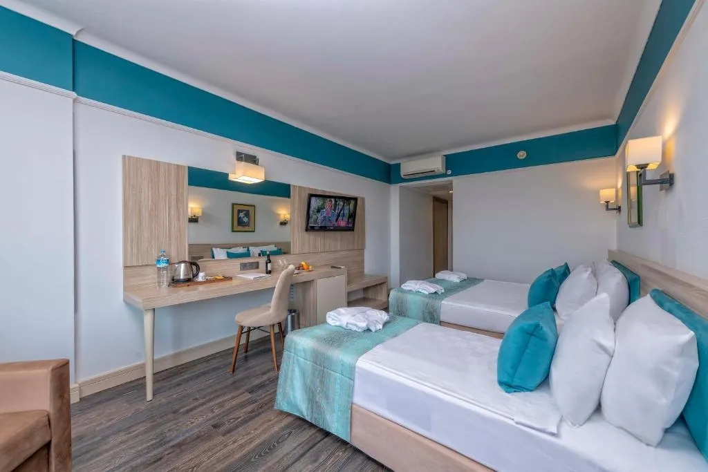 Standard Double room with land view (twin beds)