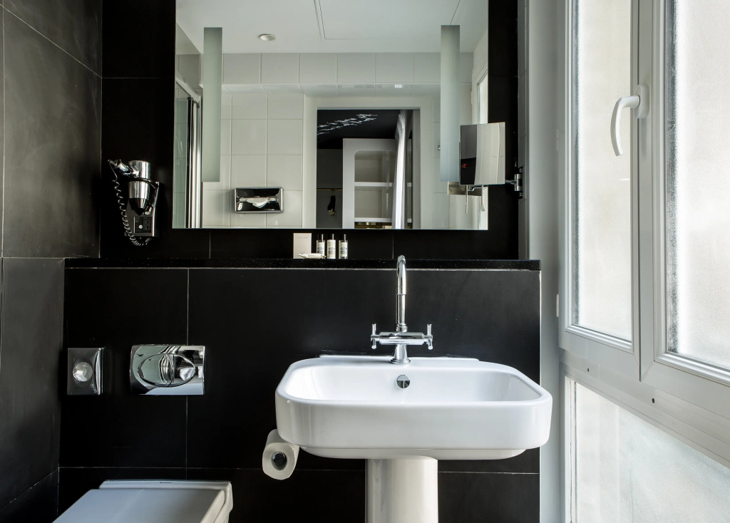 Le General Hotel 46