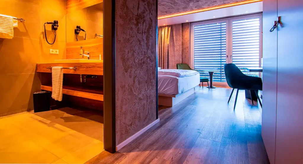 Comfort Double room with balcony (full double bed)