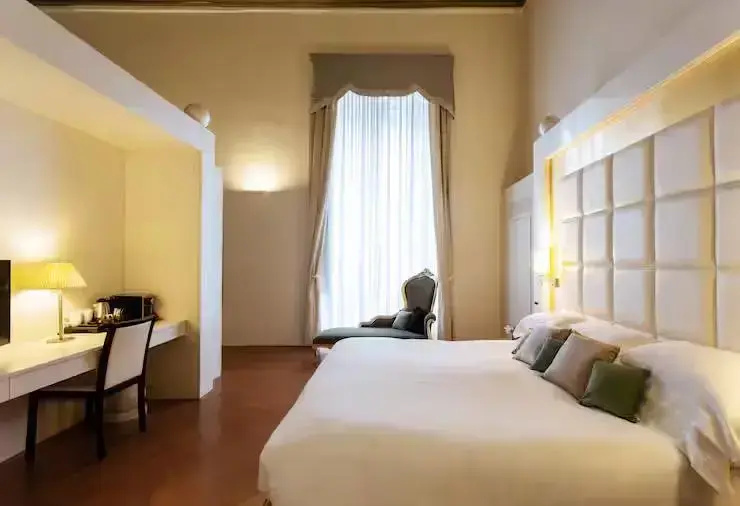 Palazzo Caracciolo Naples - Chambres