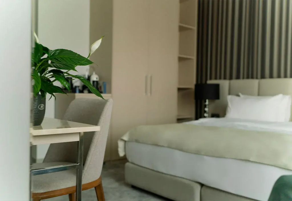 Botanica Atrium Double room (full double bed)