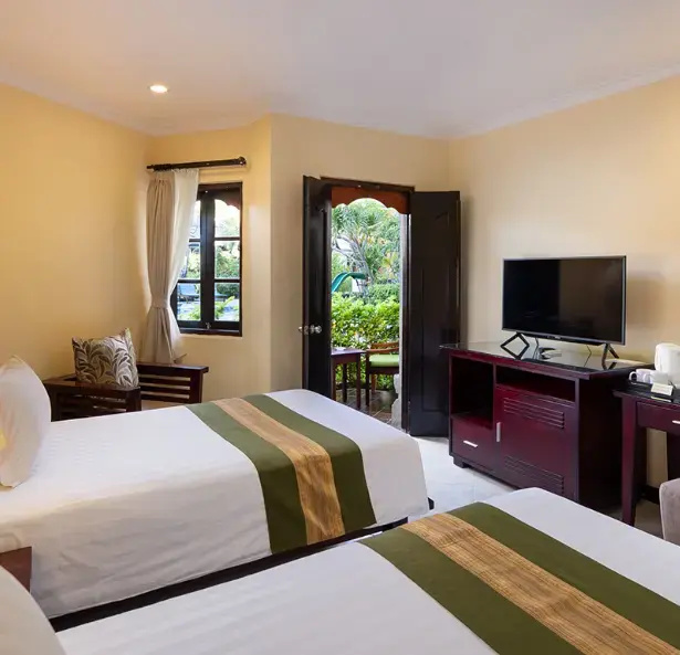 Superior Pool Access Double room (twin beds)