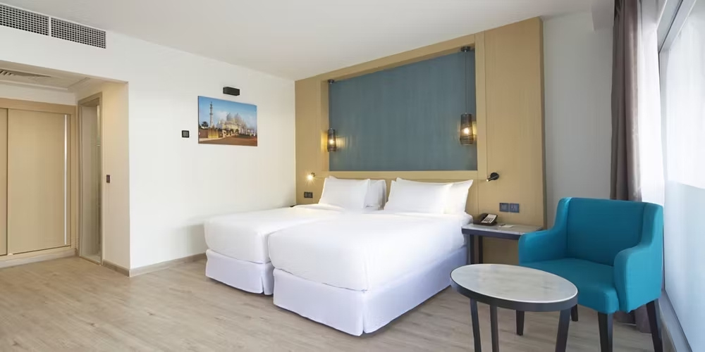 Occidental Sharjah Grand - Chambres