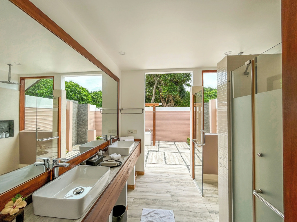 Kudafushi Resort & Spa