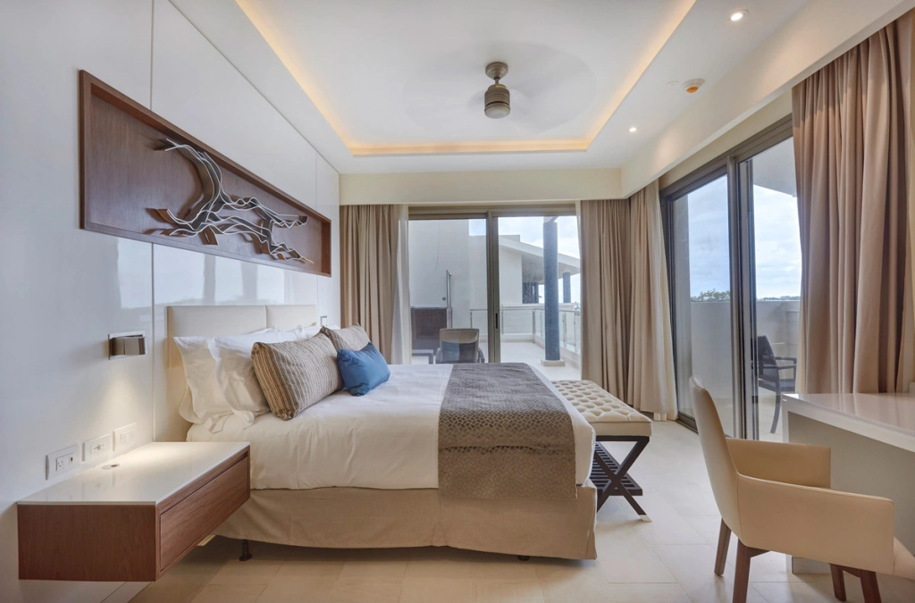 1 Bedroom Double Diamond Club Penthouse Luxury Suite (full double bed)