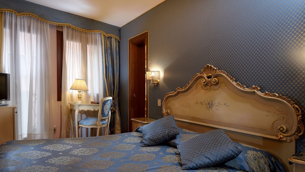 Royal San Marco Hotel Room Type - Classic Double room full double bed
