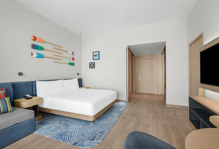 Hampton by Hilton Marjan Island - Tap to explore photos