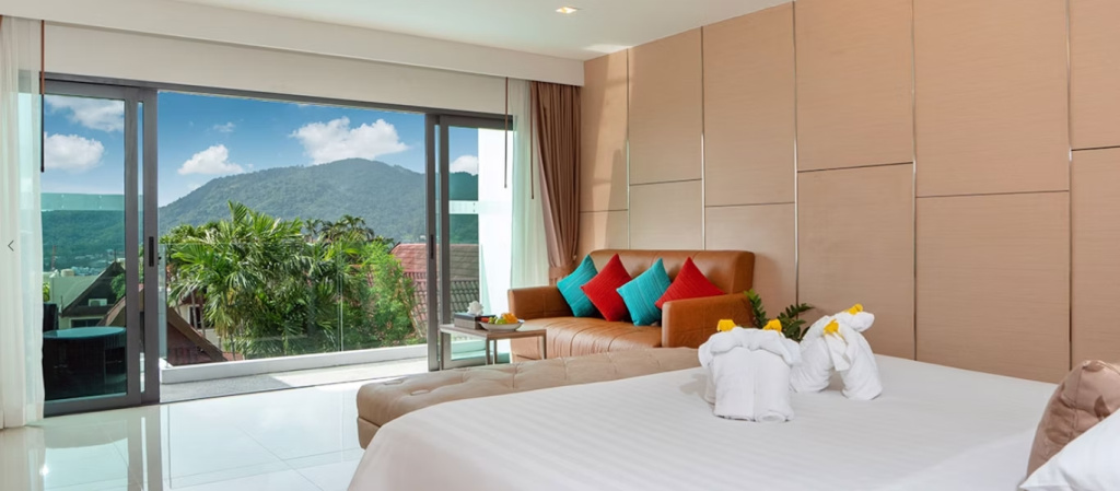Patong Bay Hill Resort - Chambres