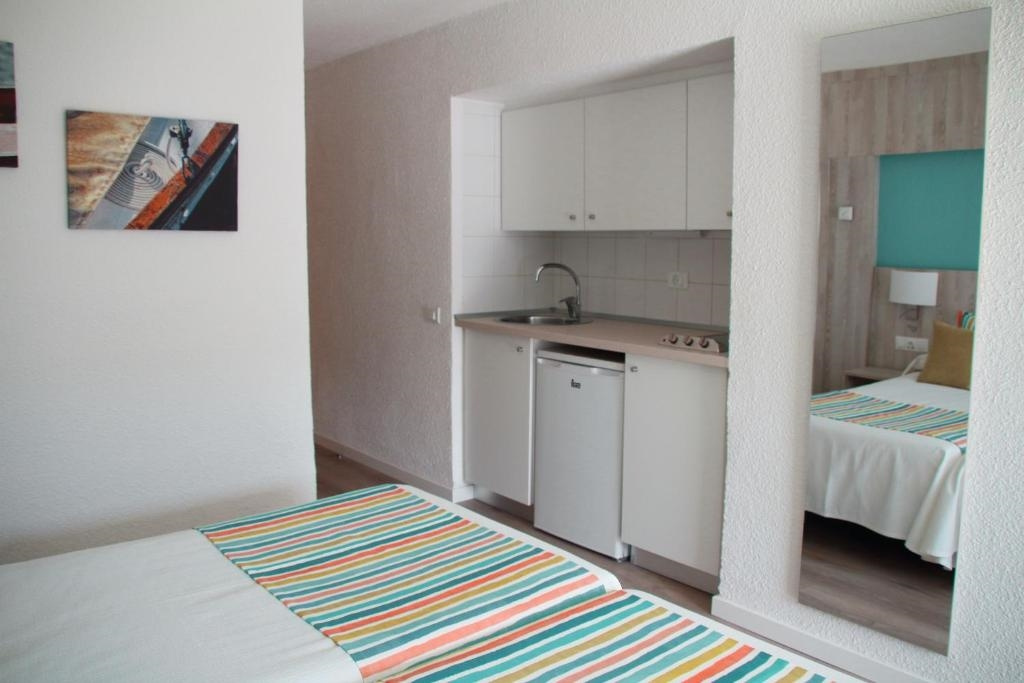 1 Bedroom Economy Double Apartment (twin beds)