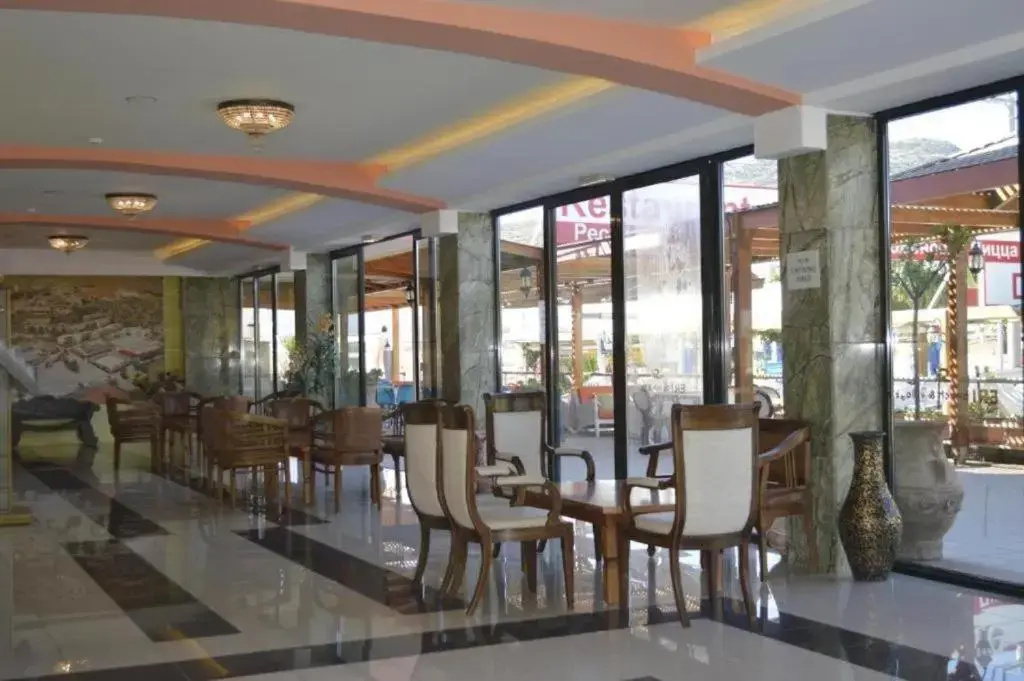 Eri Beach Hotel - Général