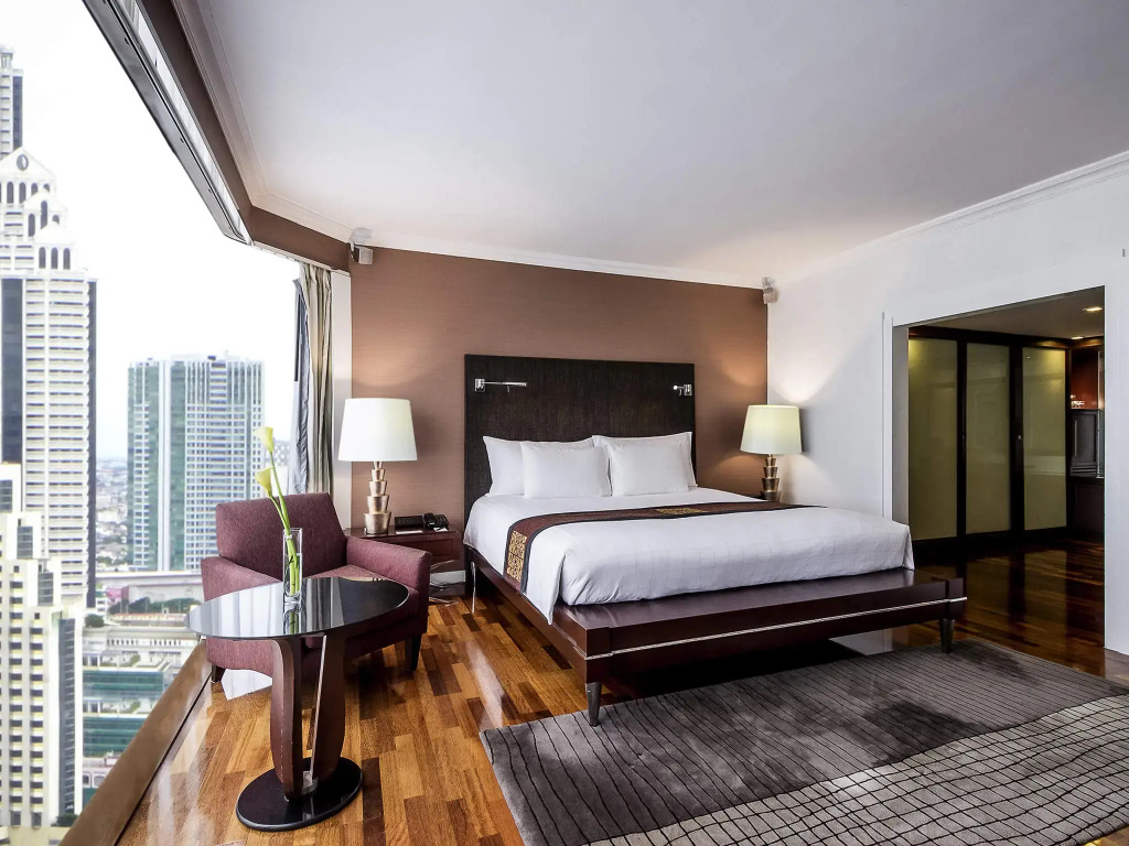 Двухместный люкс Executive двуспальная кровать в Pullman Bangkok Hotel G