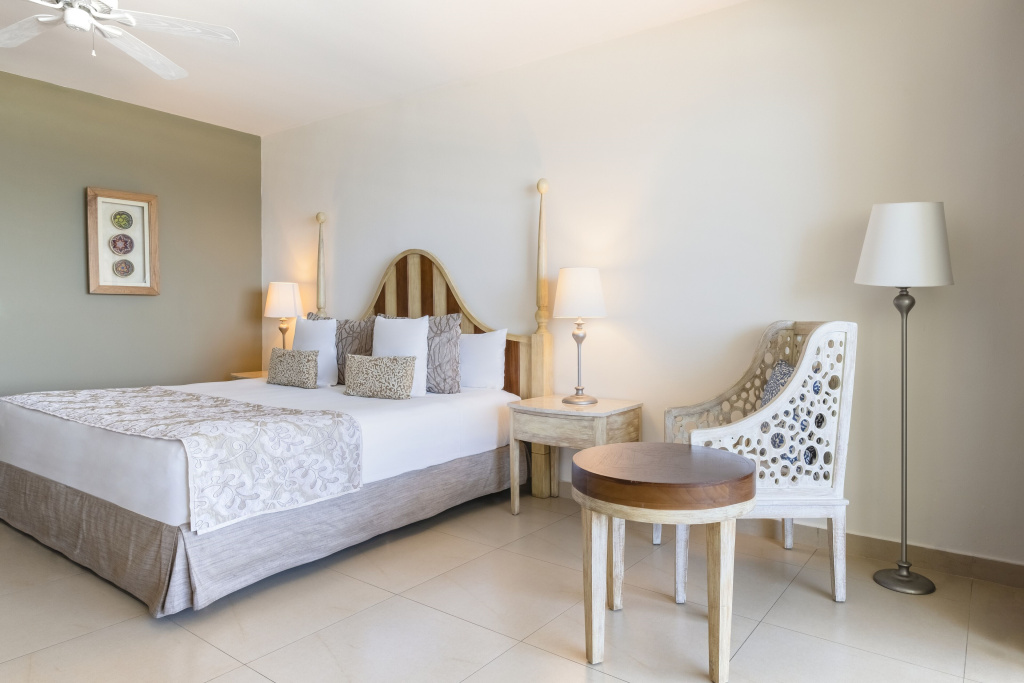 Double Junior Suite with view (full double bed)
