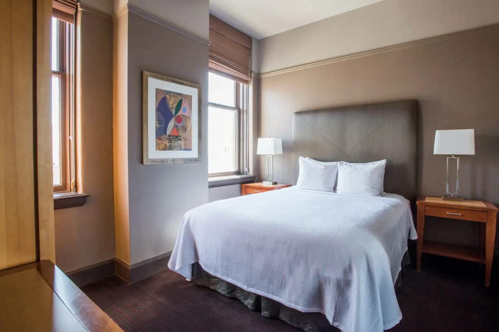 Accessible Double Suite full double bed