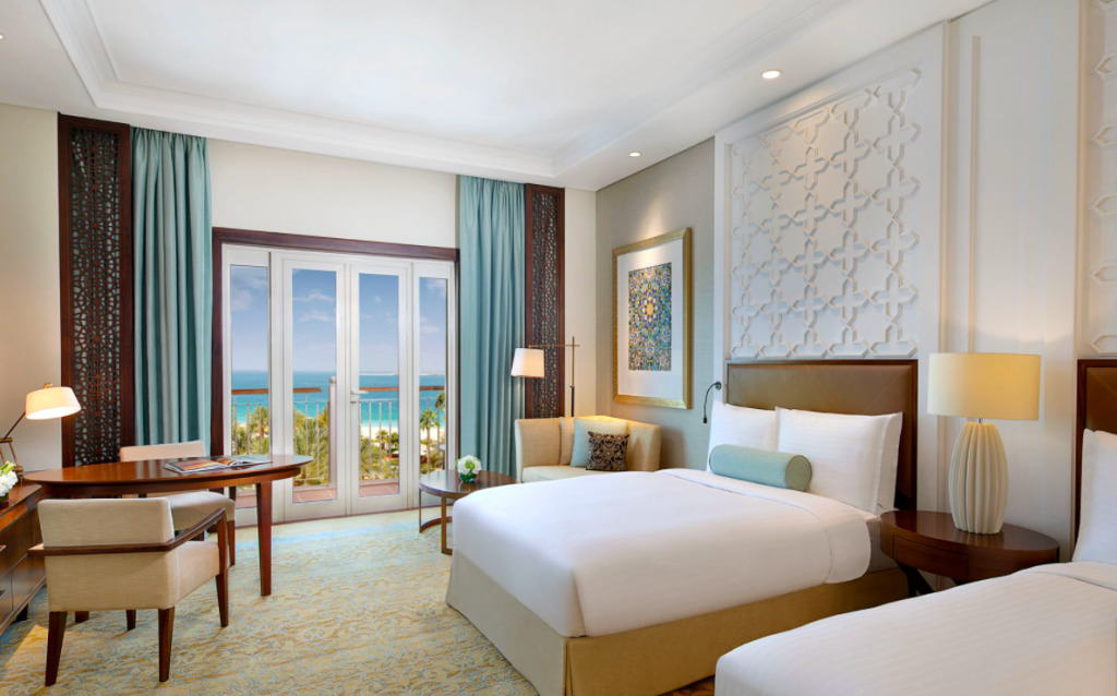 The Ritz-Carlton, Dubai
