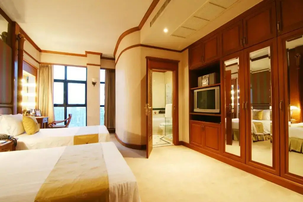 Grand Diamond Suite Room Type - Penthouse Suite