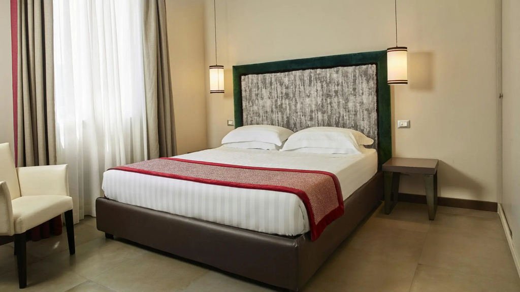 Superior Double Studio with balcony (full double bed)