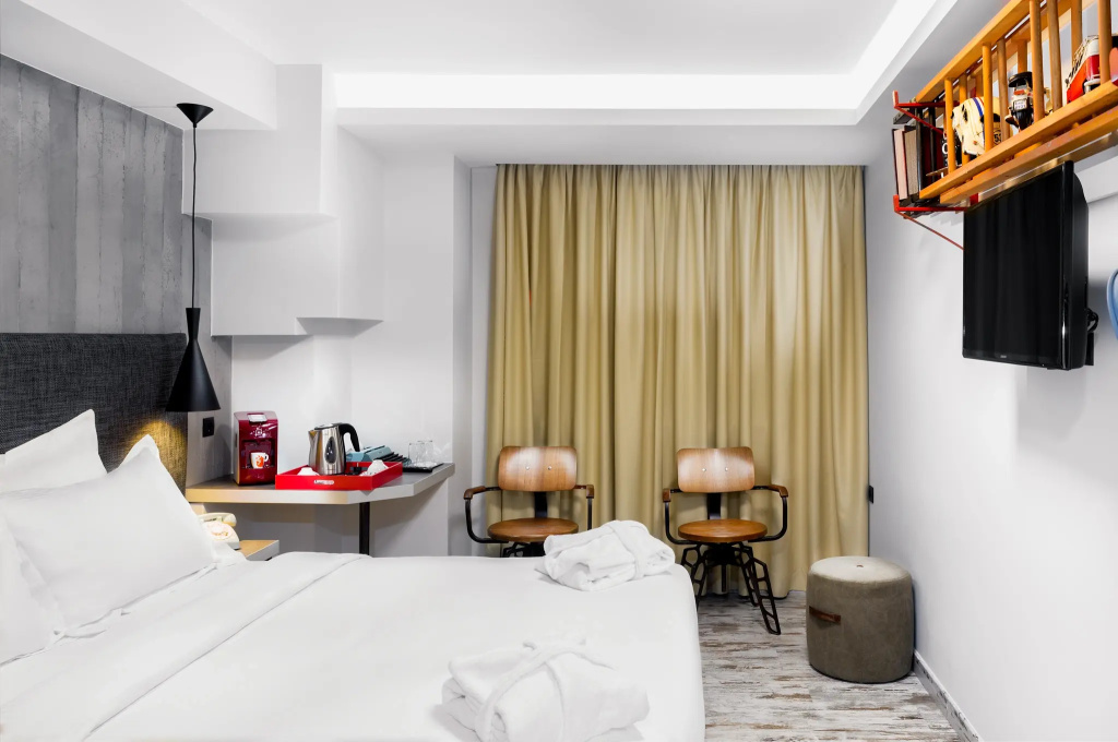 Double room (twin beds)