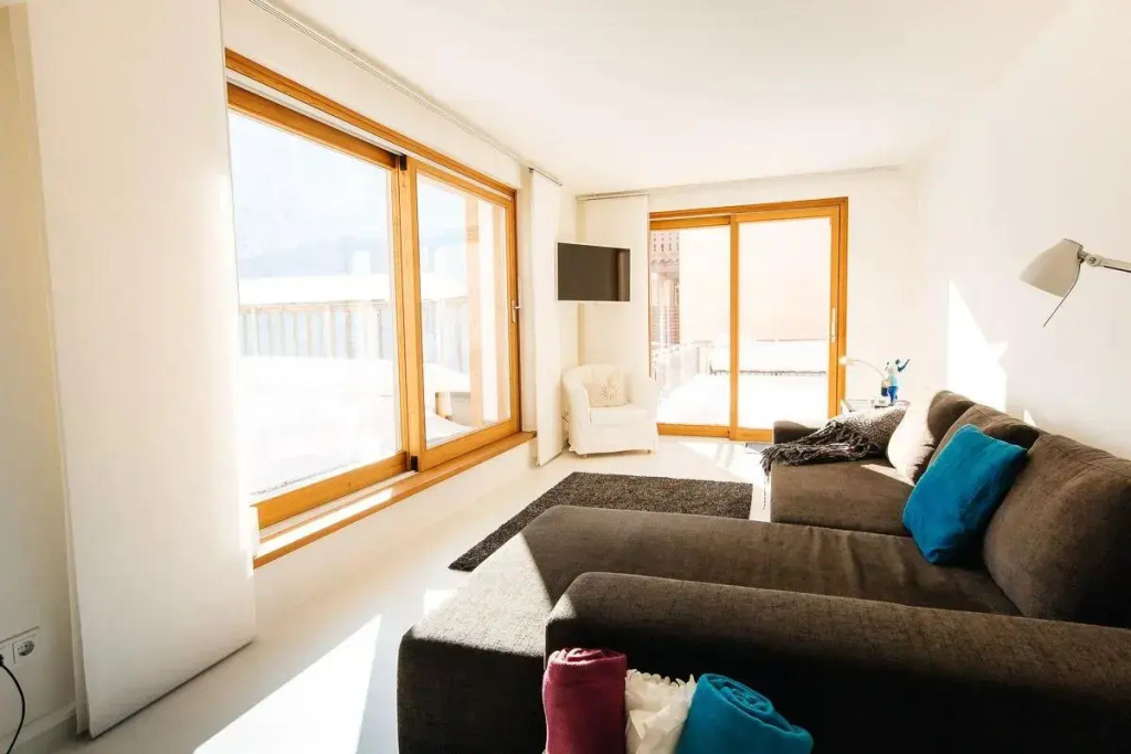 Double Penthouse Salz Suite (full double bed)