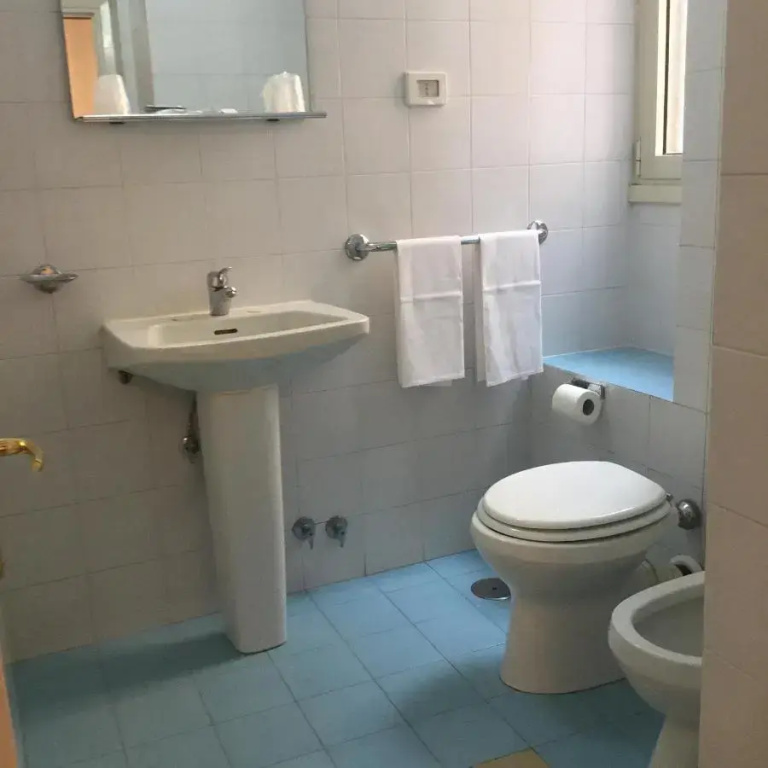 Hotel photo 27