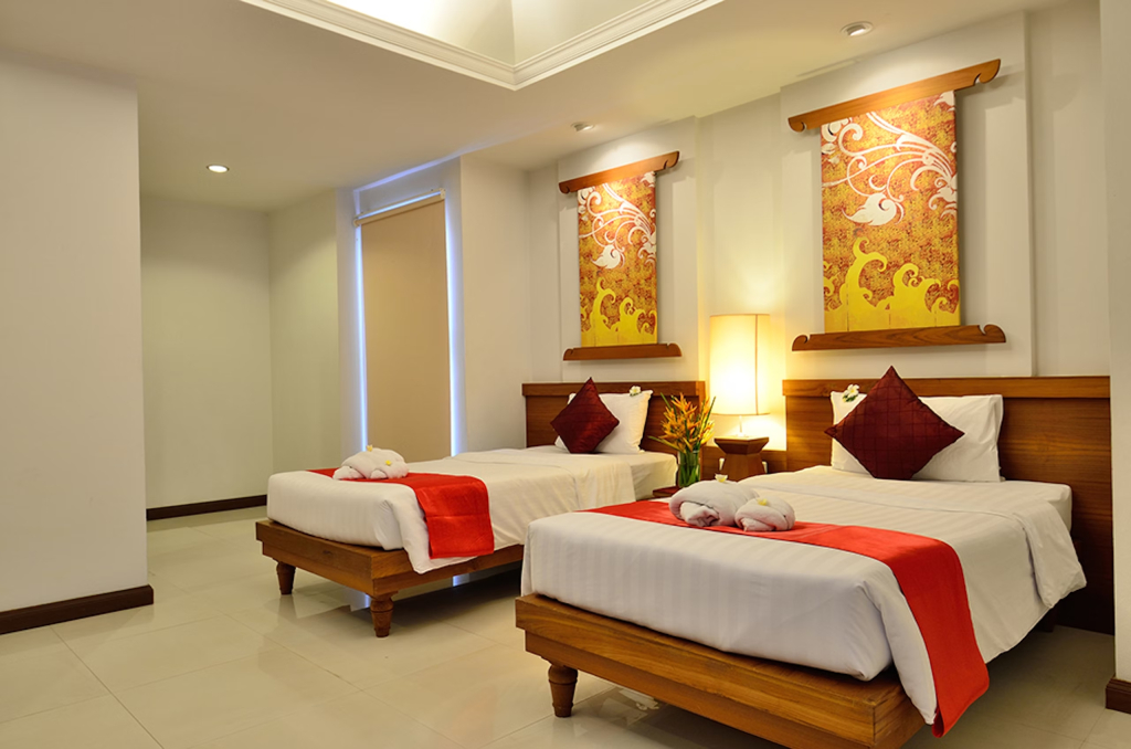 Двухместный номер First 2 отдельные кровати в First Bungalow Beach Resort
