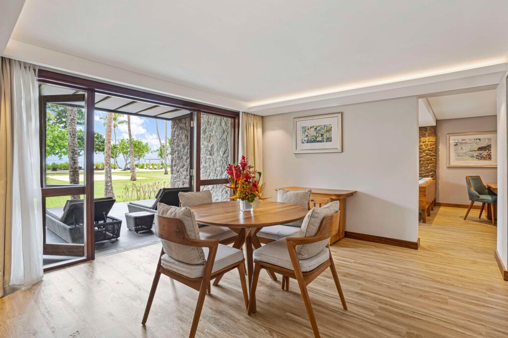 Люкс The Plantation в Kempinski Seychelles Resort