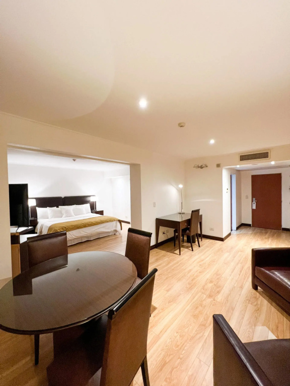 Ros Tower Hotel - Chambres