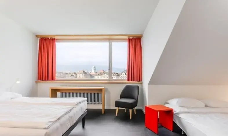 Panorama room