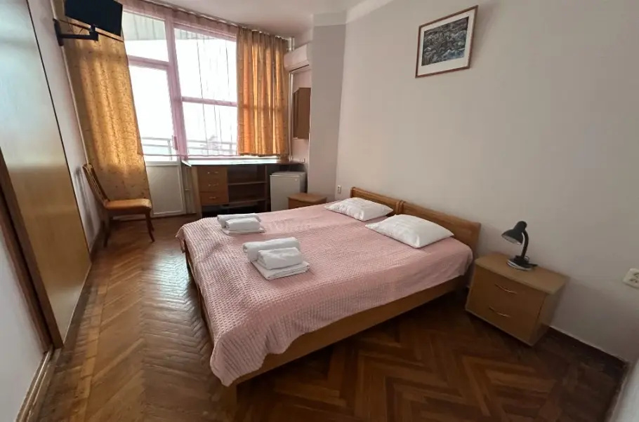 1 room Standard Double room (twin beds)
