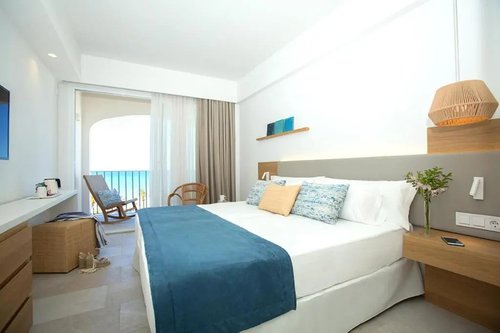Double room with sea view (twin beds)
