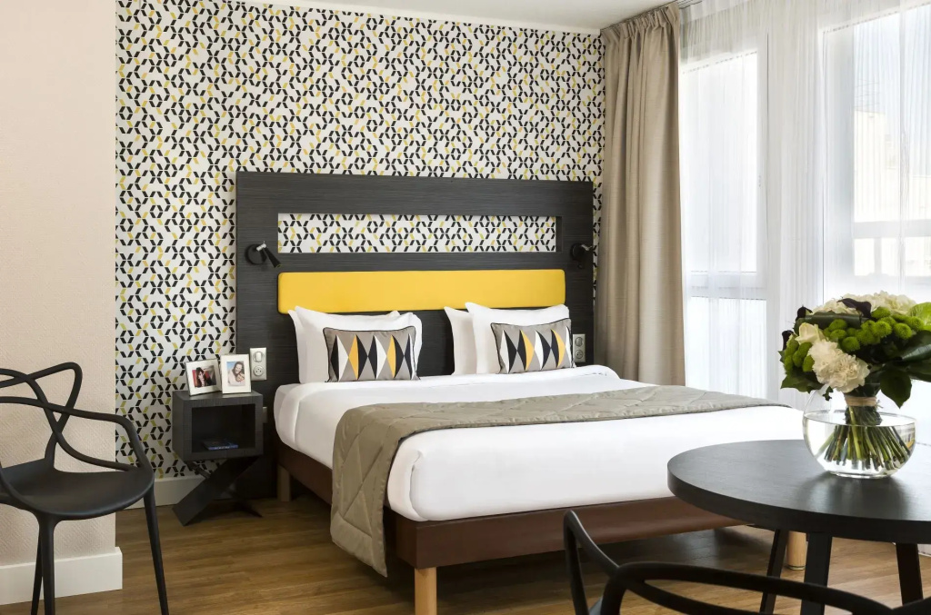 Double Studio (full double bed)