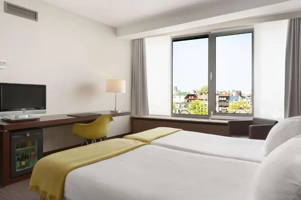 Superior Double room (full double bed)