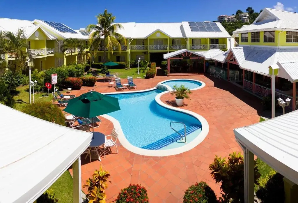Bay Gardens Hotel - Général