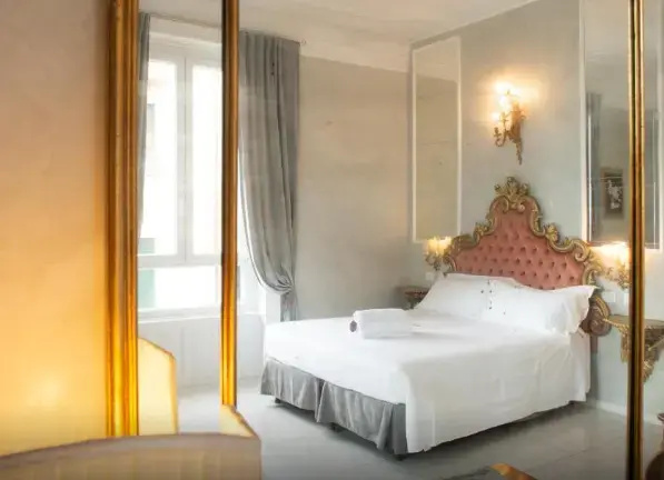 Deluxe Double room with sea view (full double bed)