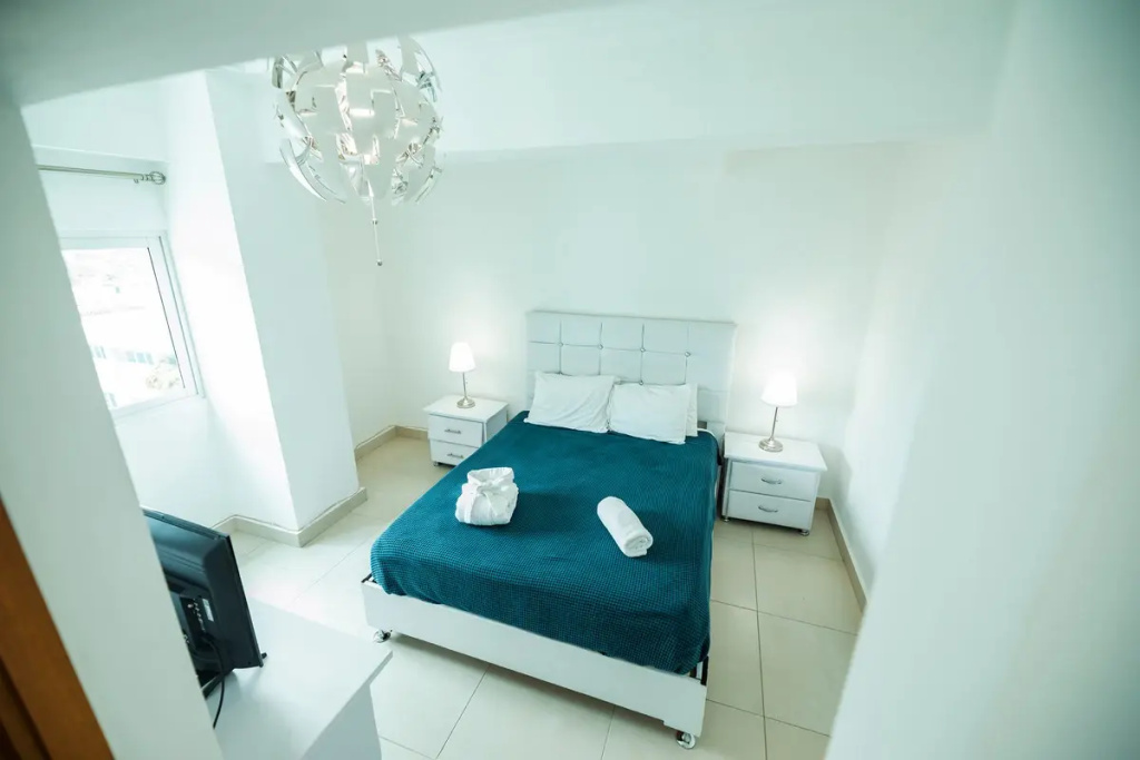 Luxury Double Penthouse Apartment (full double bed)
