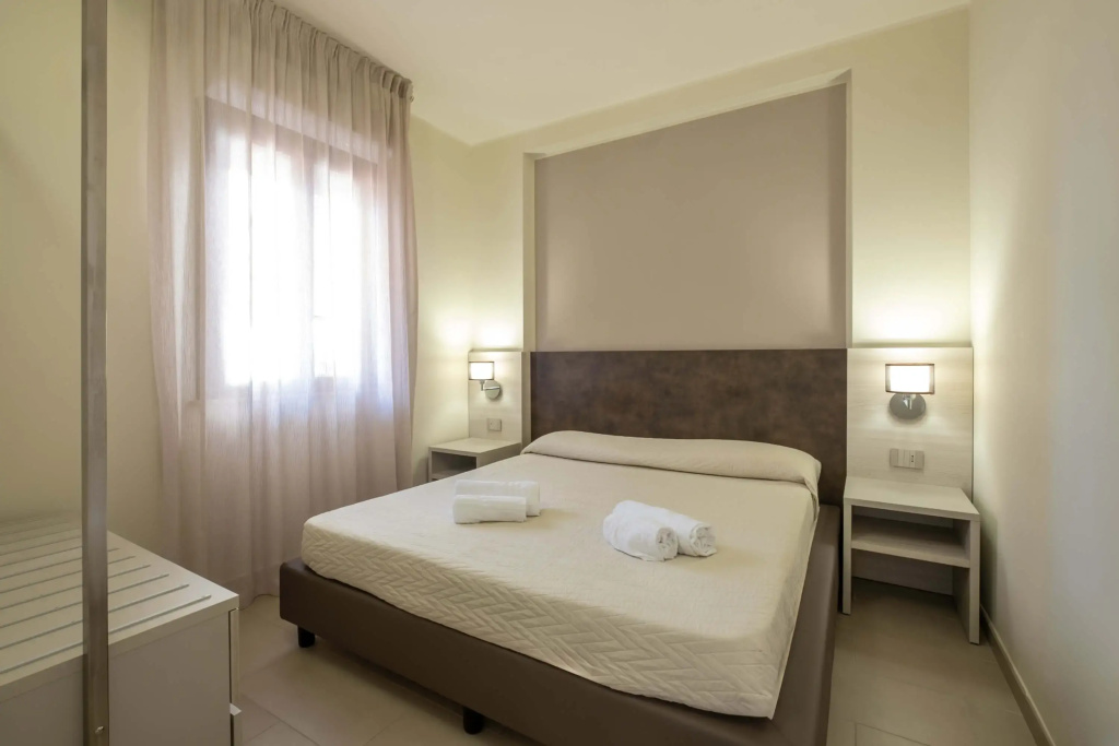 1 Bedroom Classic Double Apartment (full double bed)